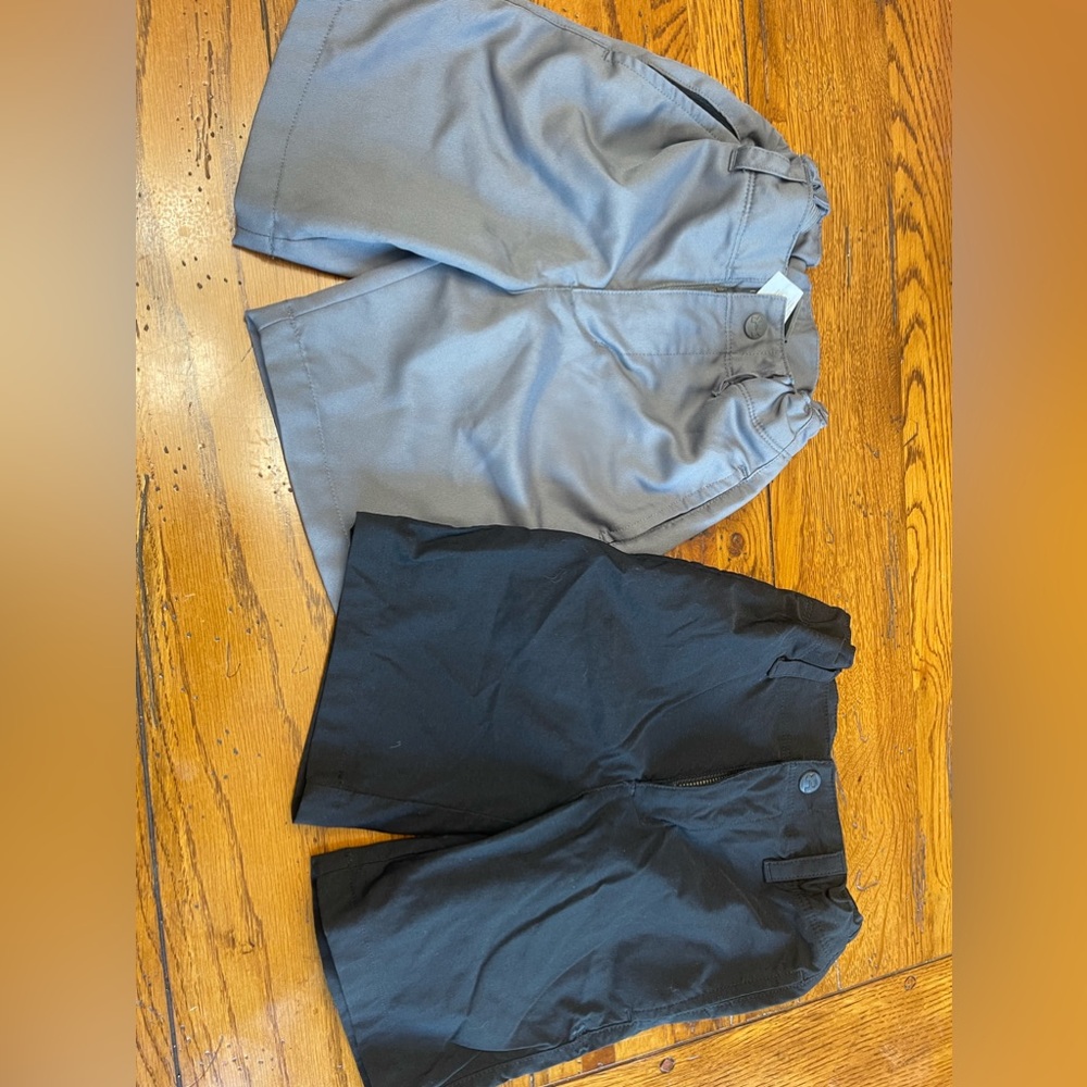 Boys under armour golf shorts size 4